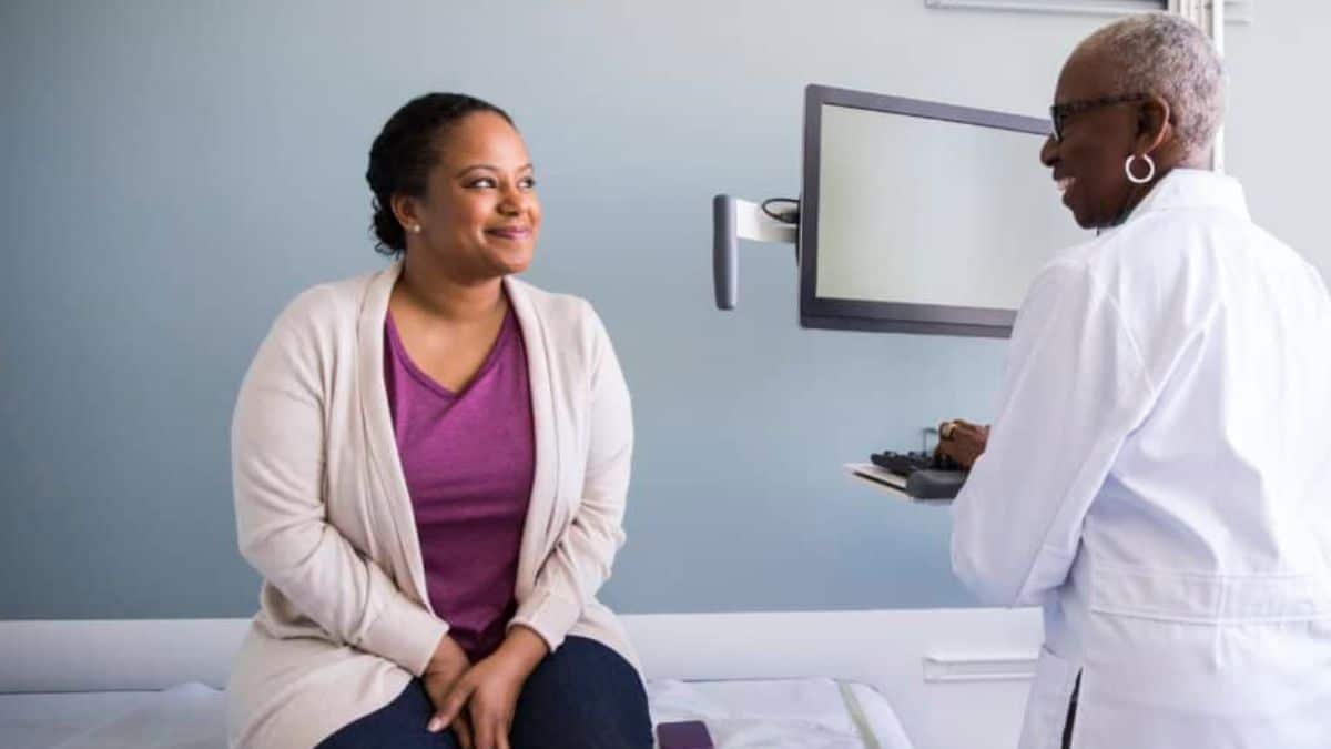 doctor talking to a patient